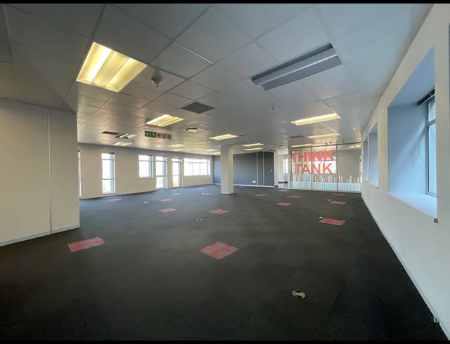 1,632M² OFFICE TO LET IN SANDTON CENTRAL